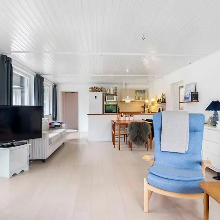 Near Water, Forest, And Mons Cliffs Holiday home Stege